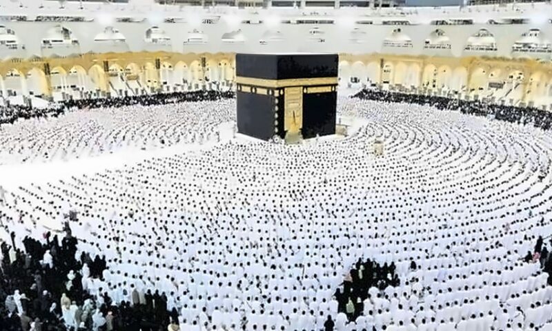 اطلع عليه الآن.. مركز الأزهر العالمي للفتوى الإلكترونية يقدم «دليل العمرة» لزوار بيت الله الحرام