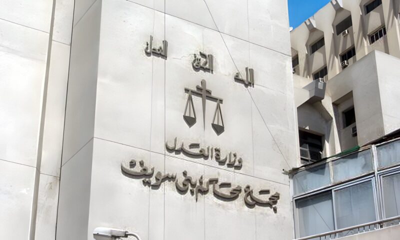 بسبب خلافات مالية.. فلاح يتخلص من شقيقه في إحدى قرى بني سويف