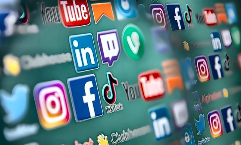 بتهمة التسول الإلكتروني.. حبس فتاة و3 شباب بمحافظة الغربية ما القصة؟