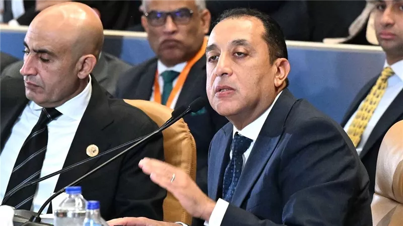«مش معقول طالب تكون حياته متوقفة على امتحان واحد»، مدبولي يكشف أسباب تطوير الثانوية العامة