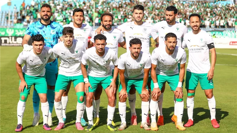 صلاح محسن يقود تشكيل المصري لمباراة البنك الأهلي