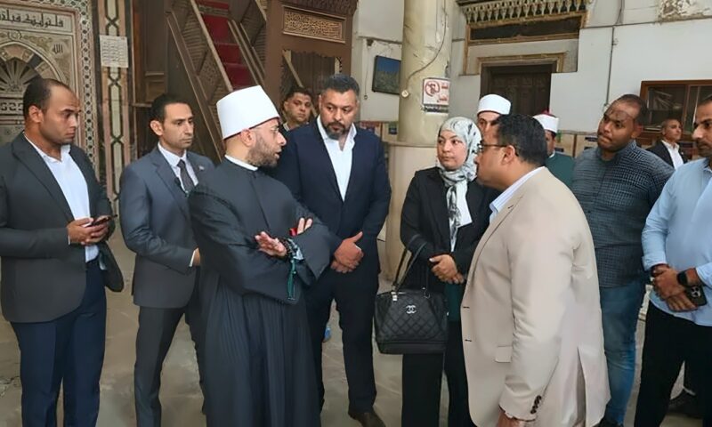وزير الأوقاف يتفقد مسجد «الشعراني» لبدء أعمال التطوير الشامل
