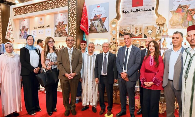 من الحرف المصرية إلى التراث المغربي.. آلاف الزوار في معرض تراثنا 2026