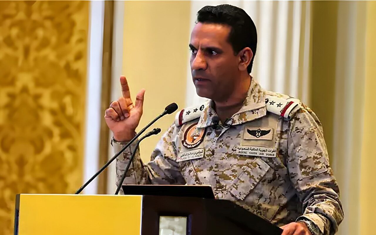 التحالف: اعتراض وتدمير صاروخين أطلقهما الحوثيون باتجاه خميس مشيط
