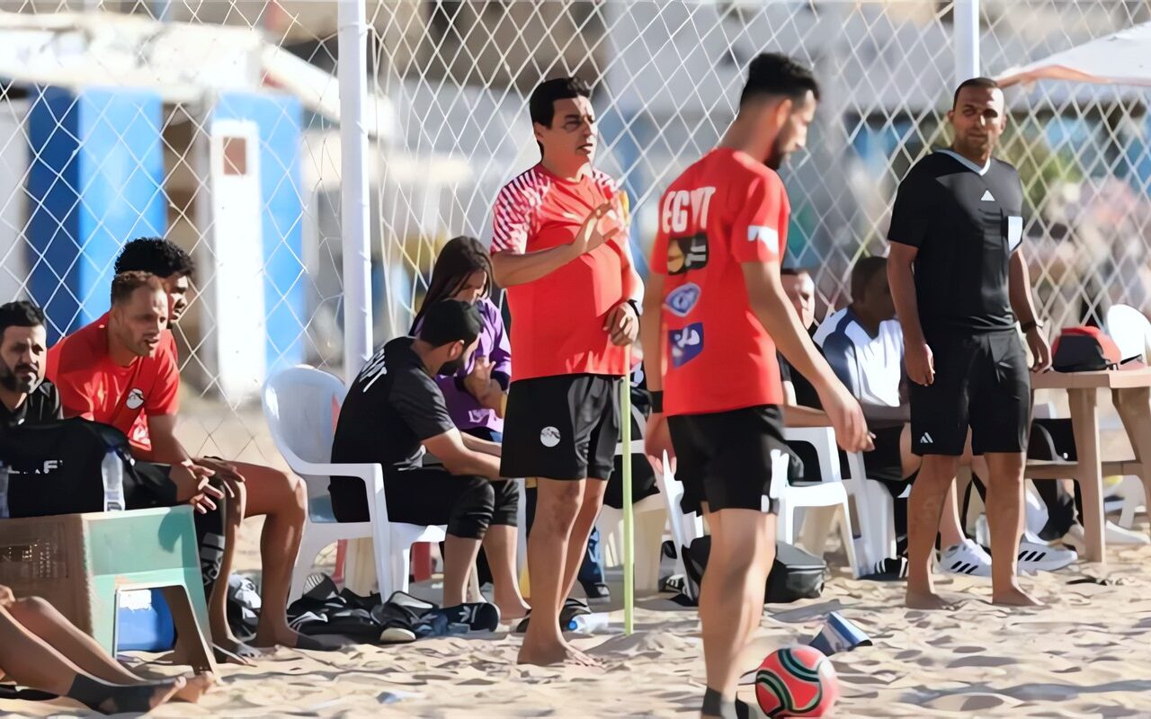 الاتحاد العربي يختار المنصوري والصباغ في بطولة كأس العرب للكرة الشاطئية ببورسعيد