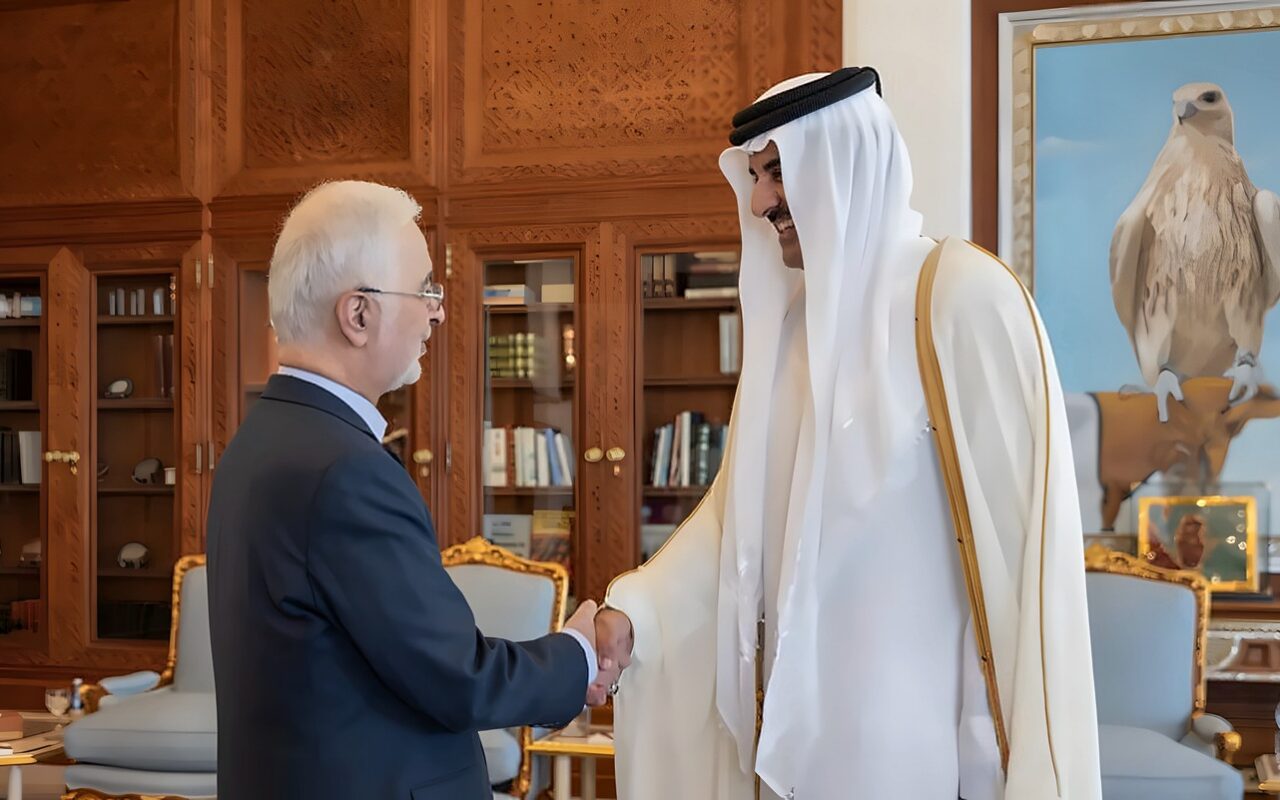 وزير داخلية إيران: سأنقل مقترحات من أمير قطر إلى طهران