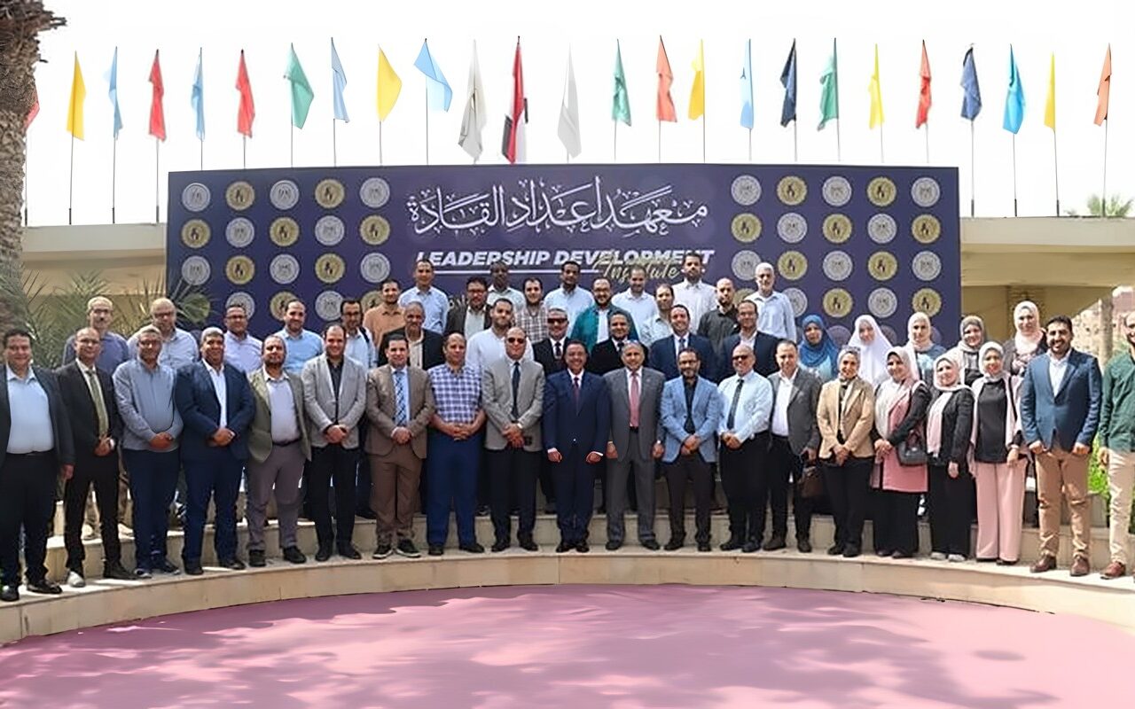 ختام برنامج «سفراء الوطن» لتأهيل المبعوثين المصريين علميًا وثقافيًا وتمثيل مصر بالخارج