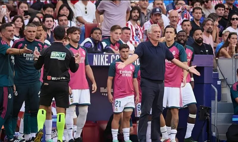 جوزيه مورينيو يحذر النجوم: لا مكان مضمون في تشكيلة ريال مدريد
