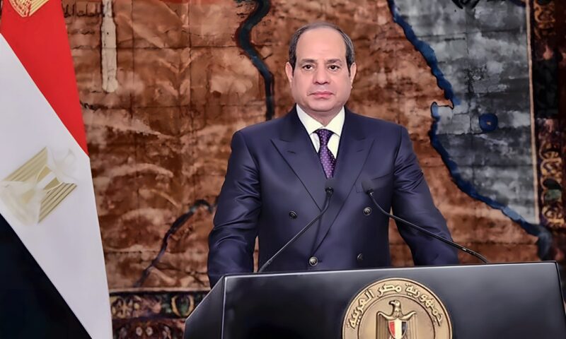 السيسي: مدينة العلمين نموذج لانتصار التنمية على آثار الصراع