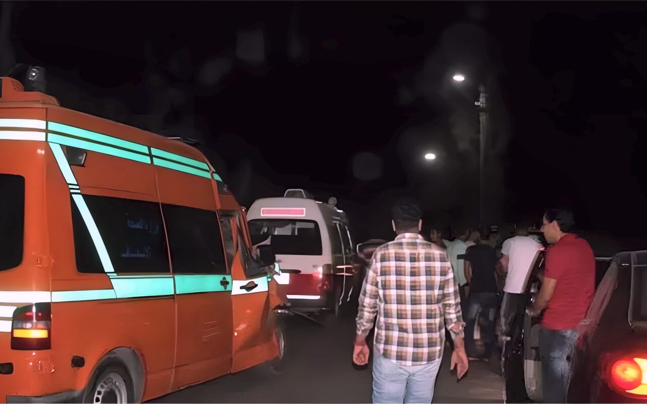 مصرع 3 أشخاص إثر إنقلاب سيارة بالبحيرة