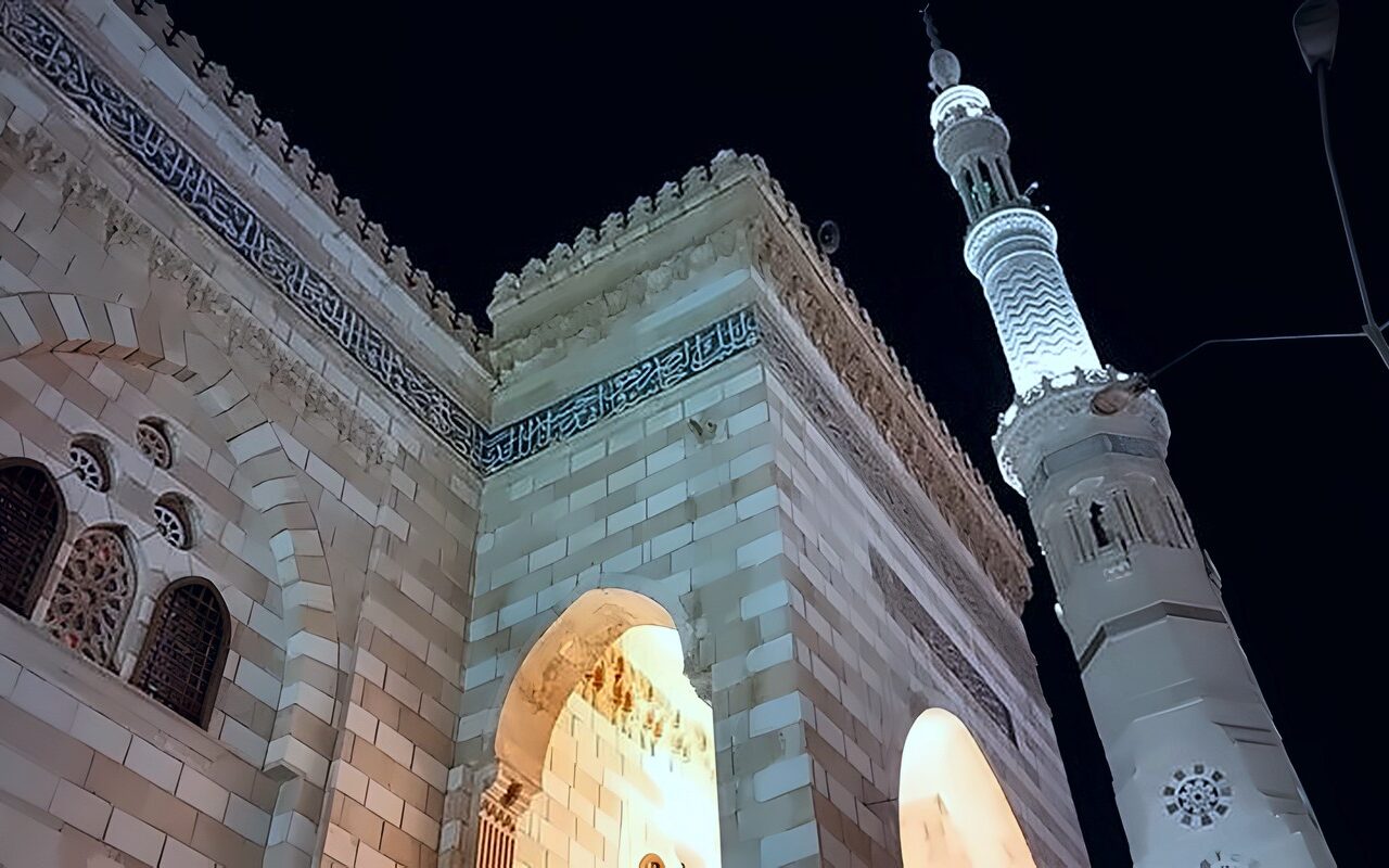 مواقيت الصلاة، موعد أذان الفجر اليوم السبت في القاهرة والمحافظات
