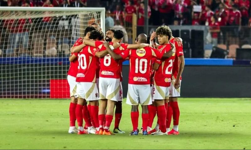 فخر الكرة المصرية.. عمرو الدردير يحتفل بفوز الأندية الثلاثة خارج أرضها قارياً