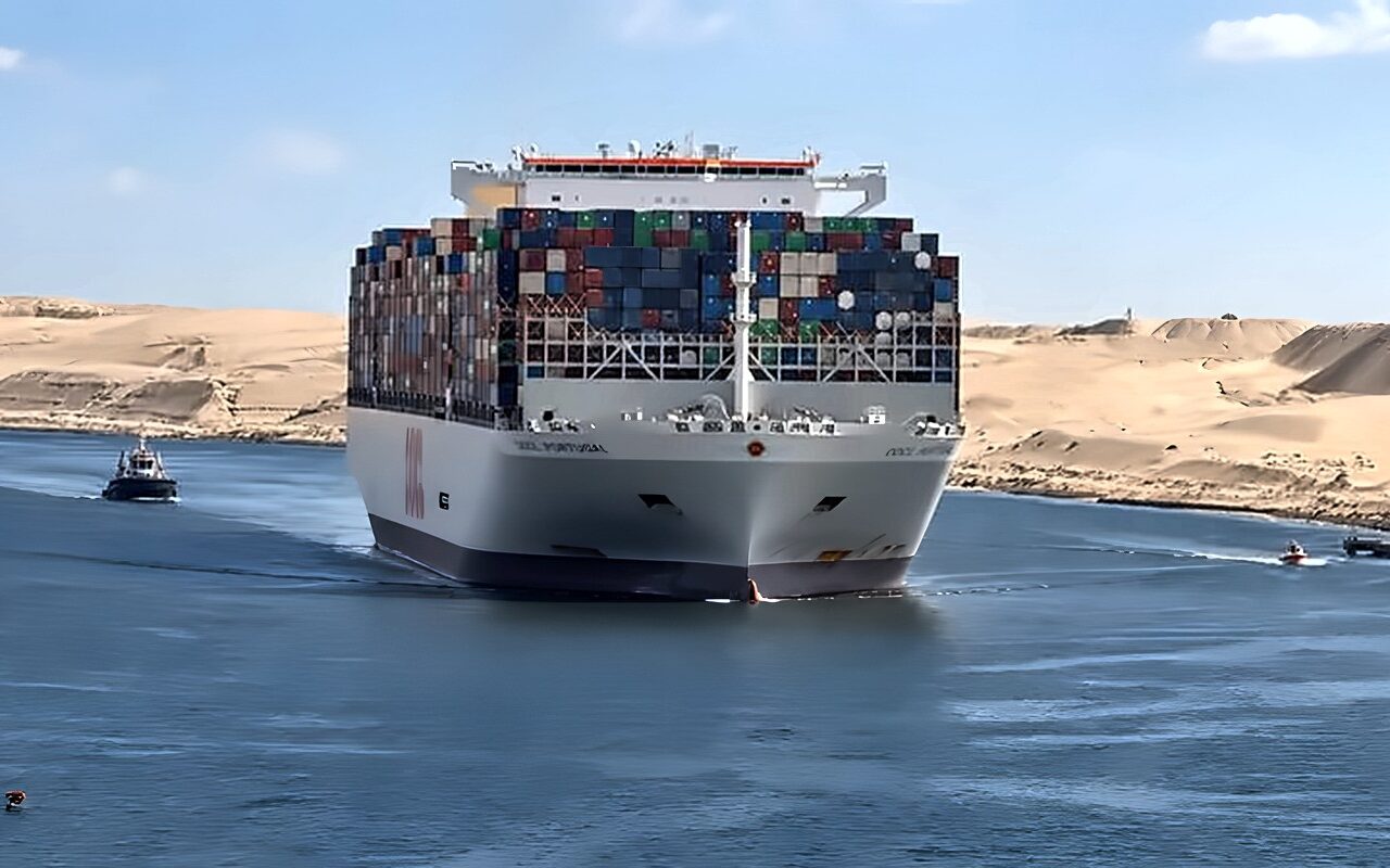 مدبولي: إيرادات قناة السويس تراجعت من 10 لـ 3.3 مليارات دولار بسبب التوترات