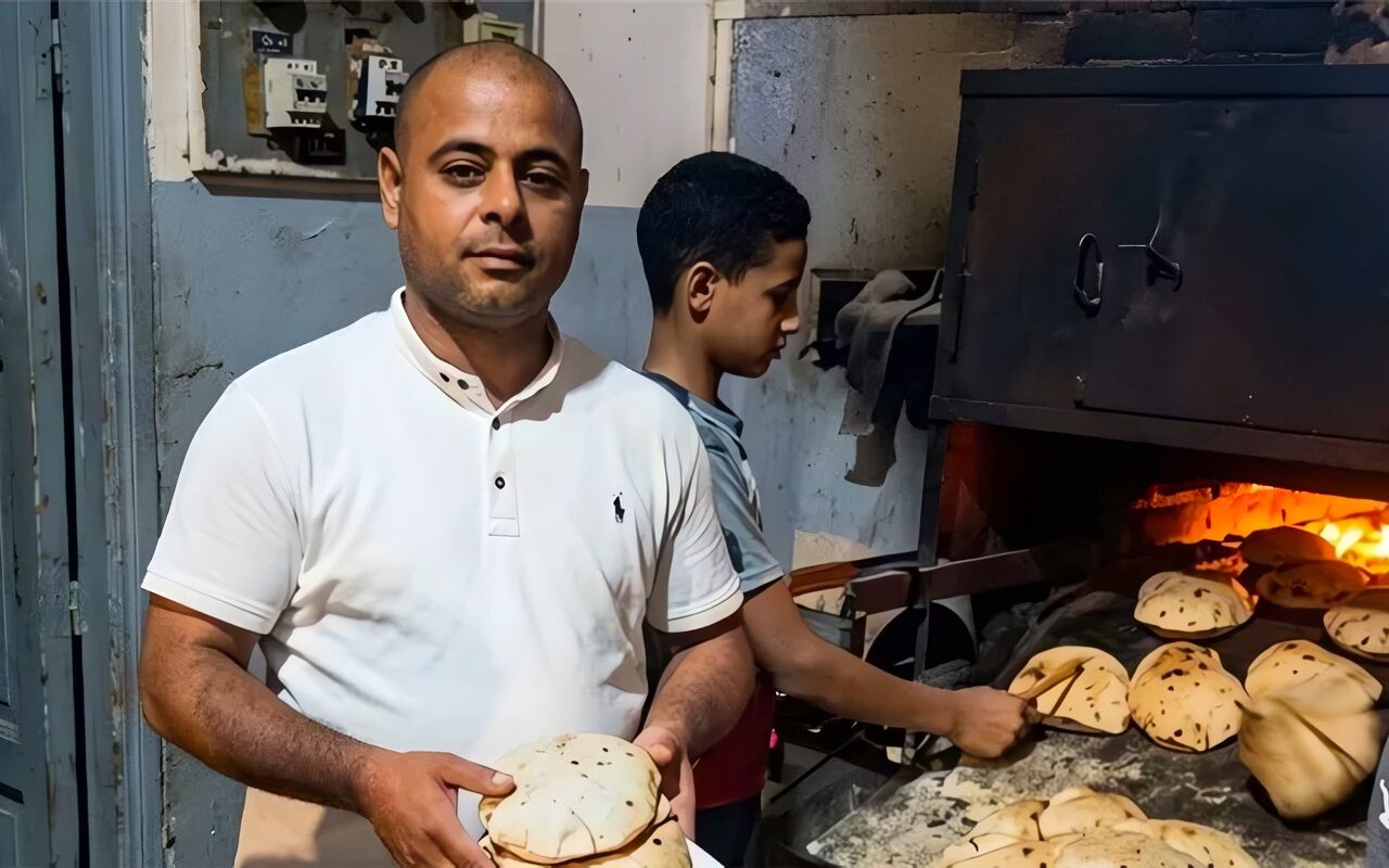 تحرير 29 محضرا تموينيا للمخابز البلدية في حملة تموينية بالفتح بأسيوط