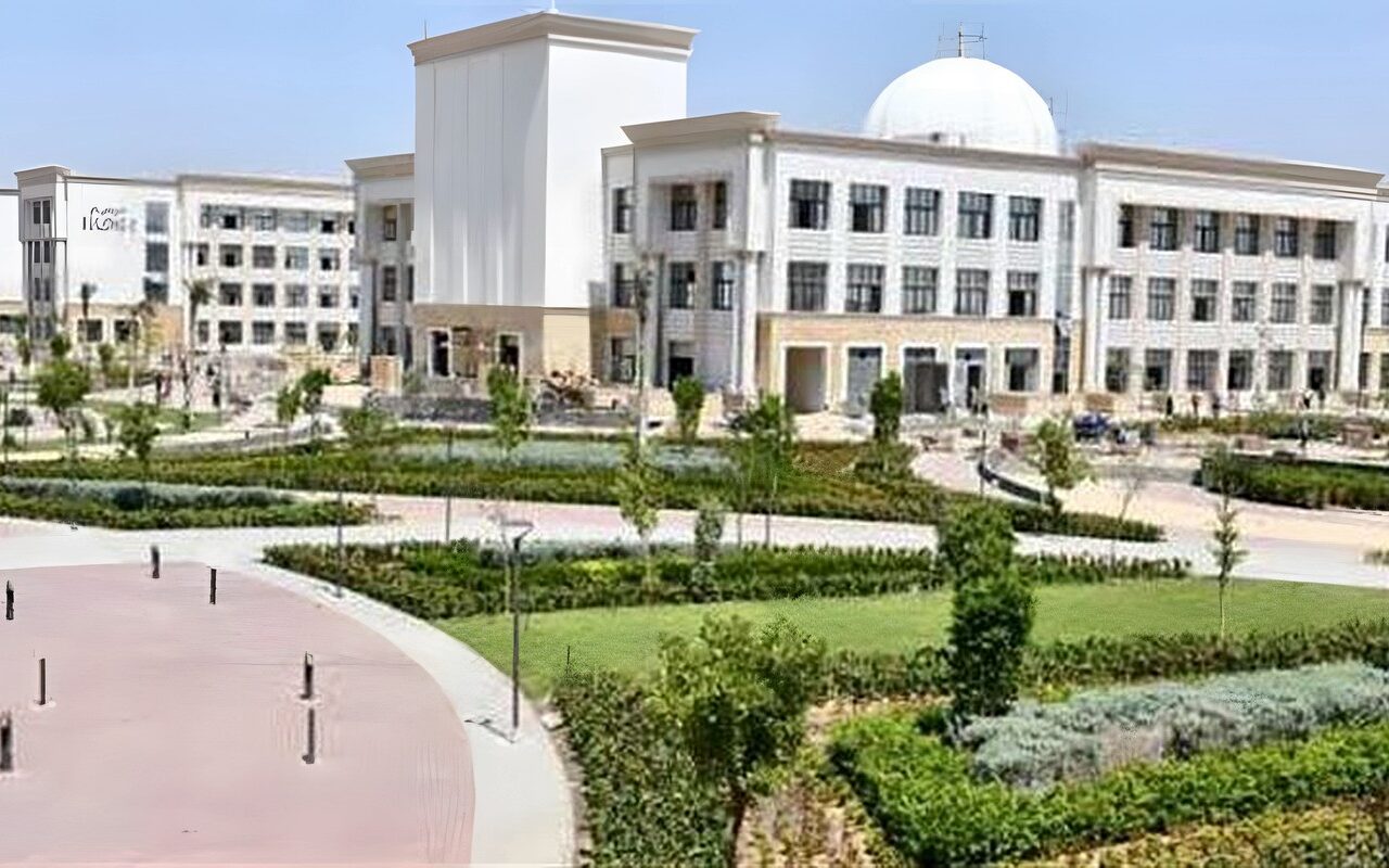 أزمة رؤساء الجامعات الأهلية تفتح ملف القيادات.. تشكيل لجنة لاختيار رؤساء لـ 14 جامعة.. والتعليم العالي تفتح باب الترشح لرئاسة 4 جامعات كمرحلة أولى