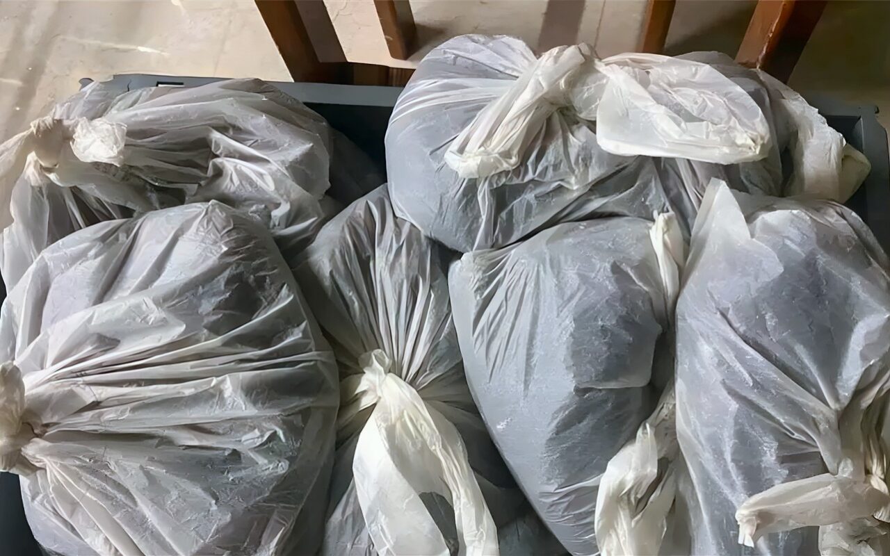 إحباط محاولة تهريب كمية من خصل الشعر الطبيعي بمطار الإسكندرية
