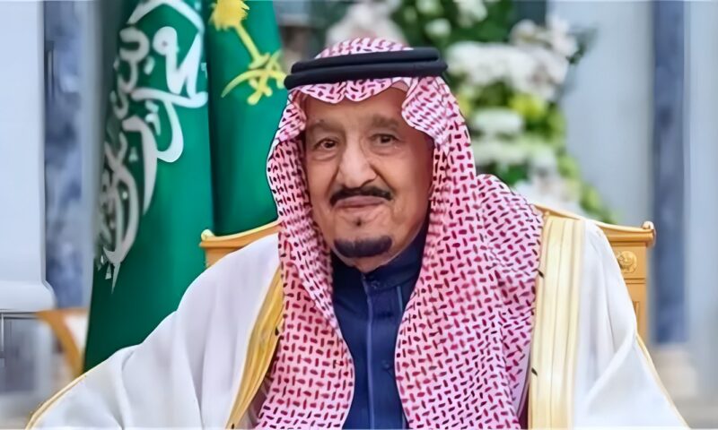 رفع الحد الأدنى للأجور، الملك سلمان يوجه بحزمة إجراءات لتخفيف أعباء المواطنين