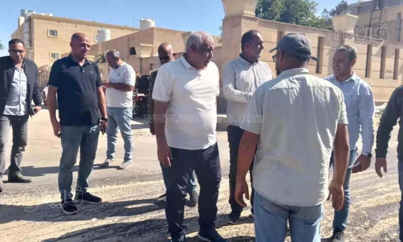 محافظ مطروح يتفقد مشروعات تطوير مدينة الحمام لتحسين الصحة والبنية التحتية