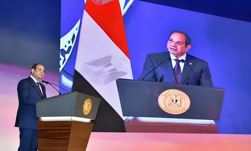 السيسي: إدارة الموارد المائية المشتركة اختبار حقيقي لقدرتنا على التكامل الأفريقي