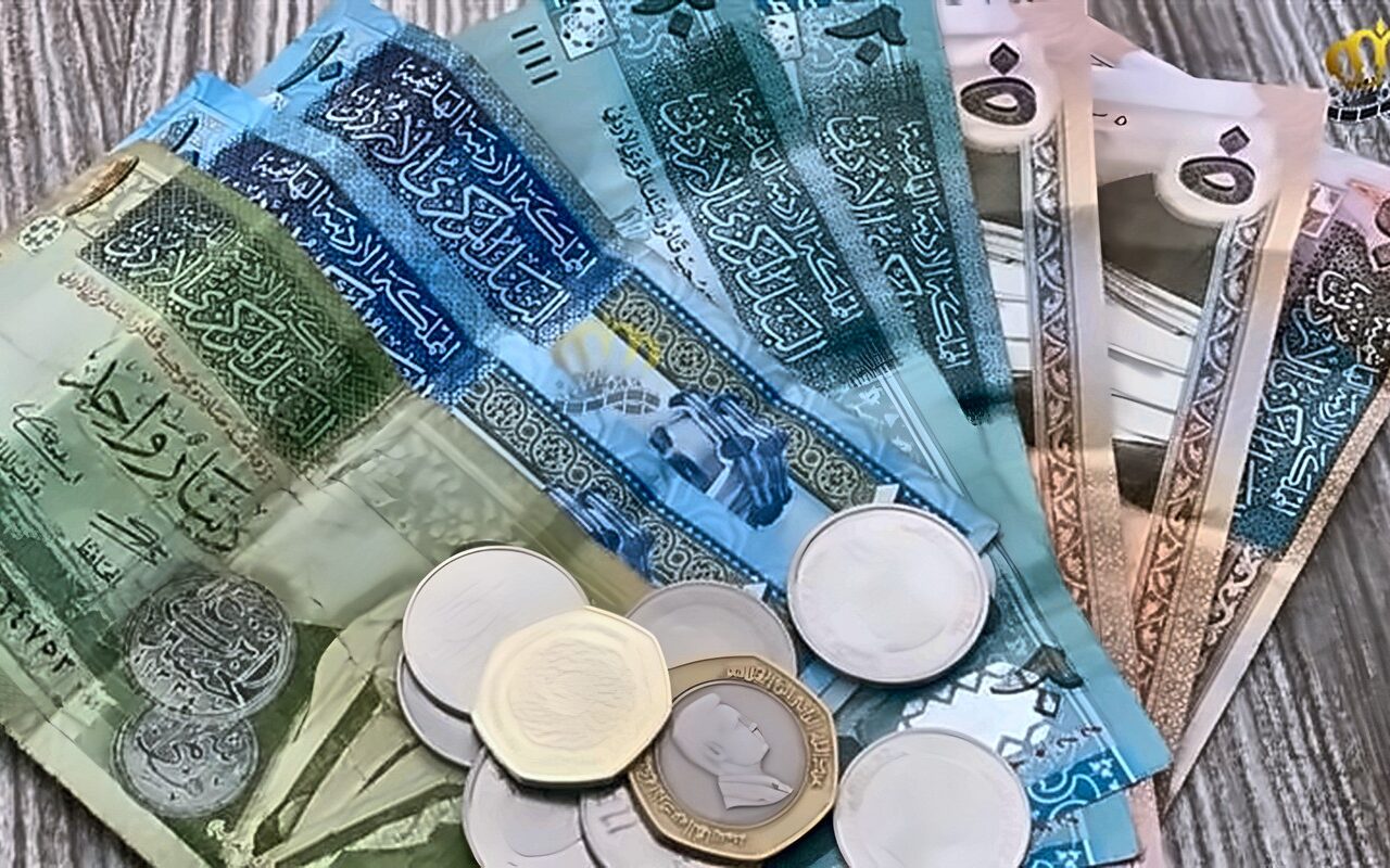ارتفاع سعر الدينار الأردني مقابل الجنيه في البنك المركزي