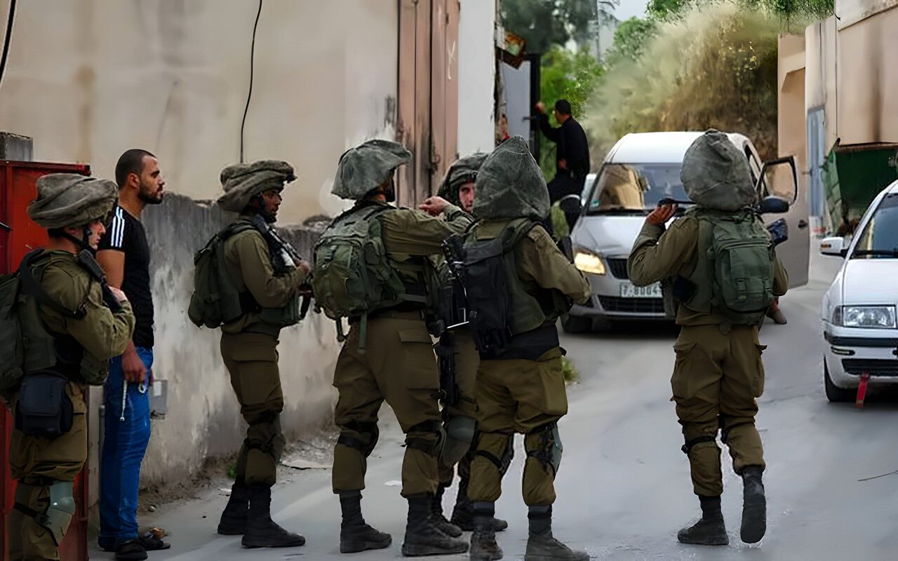 إصابة فلسطيني برصاص الاحتلال بزعم محاولته تنفيذ عملية طعن