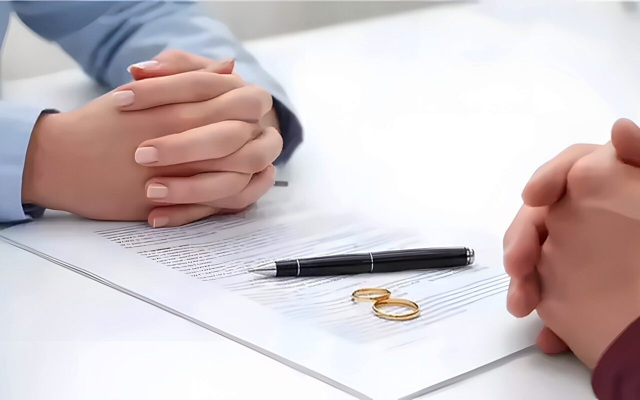 إشهاد الطلاق للمصريين بالخارج، المستندات المطلوبة لإتمام الإجراءات