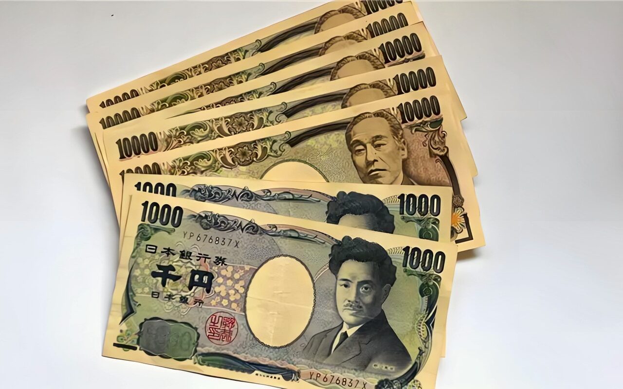 ارتفاع سعر الـ100 ين الياباني مقابل الجنيه في البنك الأهلي اليوم الخميس