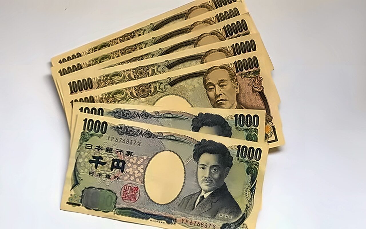سعر الـ 100 ين الياباني مقابل الجنيه في البنوك المصرية اليوم السبت