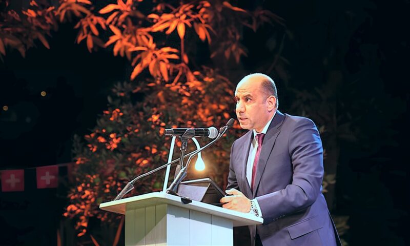 وزير العمل: الاستثمارات السويسرية تدعم الصناعة وتوفر فرص العمل في مصر