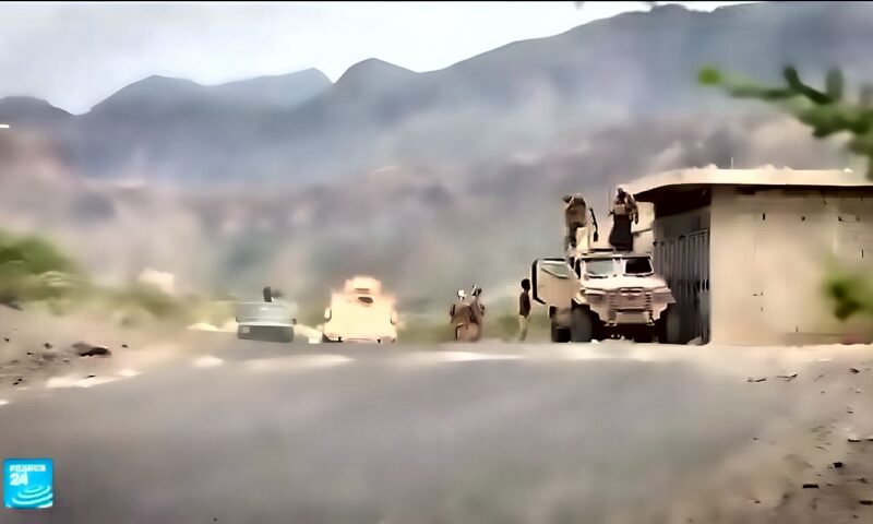 تعز في قلب المواجهة.. الحوثيون والقوات الحكومية اليمنية في معركة مفتوحة