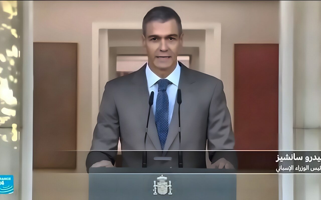 رئيس وزراء إسبانيا بيدرو سانشيز يعلن إجراء انتخابات مبكرة في 29 نوفمبر المقبل