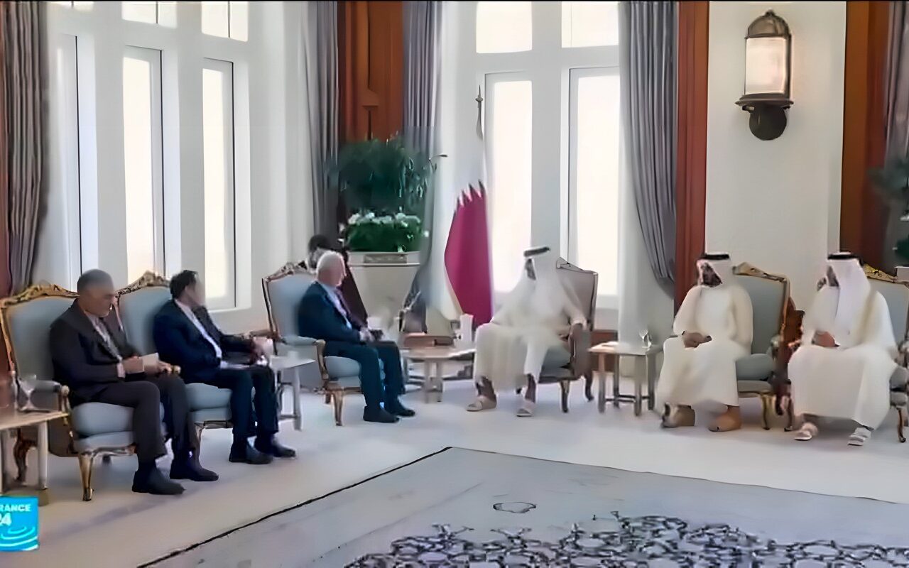 تحركات دبلوماسية جديدة لكسر جمود المفاوضات بين واشنطن وطهران