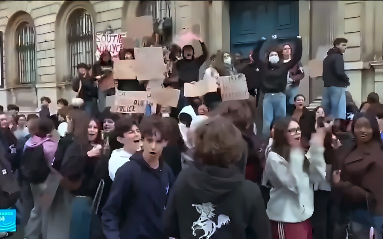 احتجاجات طلابية في فرنسا.. مطالب تربوية وجدل أمني