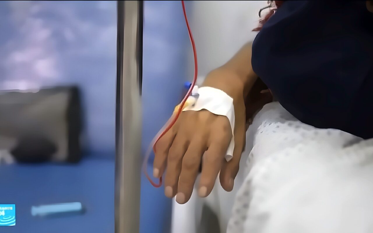 مرضى السرطان في غزة.. معركة العلاج وسط الدمار ونقص الإمكانات والأدوية