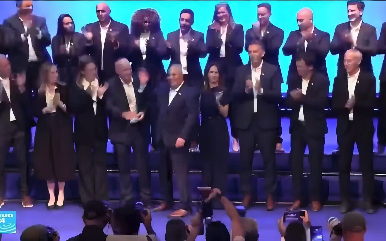 إيزنكوت وبينيت ينافسان نتنياهو.. من يستطيع تشكيل أغلبية للحكم؟