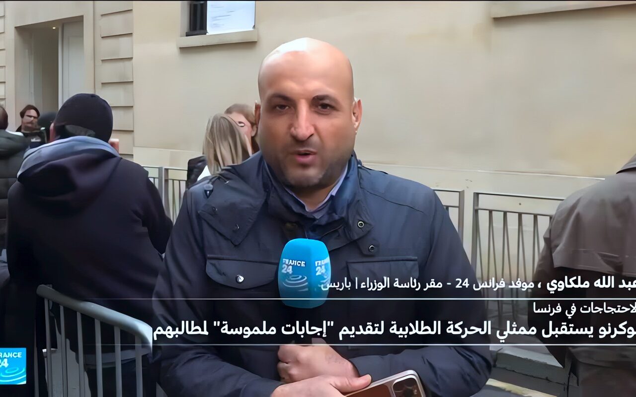 رئيس الوزراء الفرنسي يلتقي ممثلي الطلاب