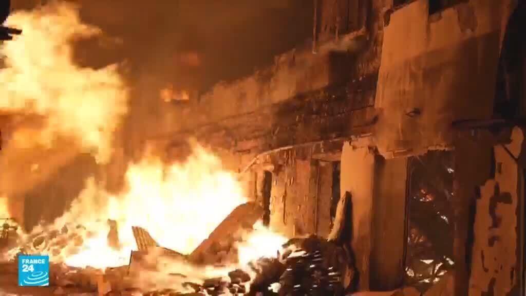 تصعيد ميداني في أوكرانيا وحراك دبلوماسي لإنهاء الحرب