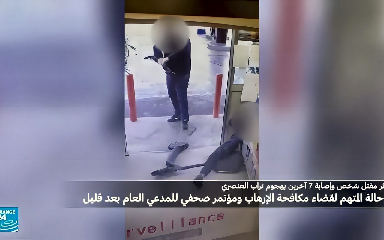 كاميرات المراقبة تسجل صورا من الهجوم العنصري في ضاحية تراب الباريسية