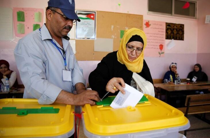 تعديل محتمل لقانون الانتخاب في الأردن: الهدف تحجيم الإسلاميين؟