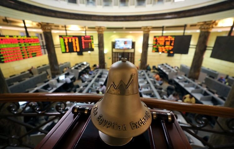 مؤشر البورصة الرئيسي يتراجع 1.64% والسبعيني ينخفض 0.35%