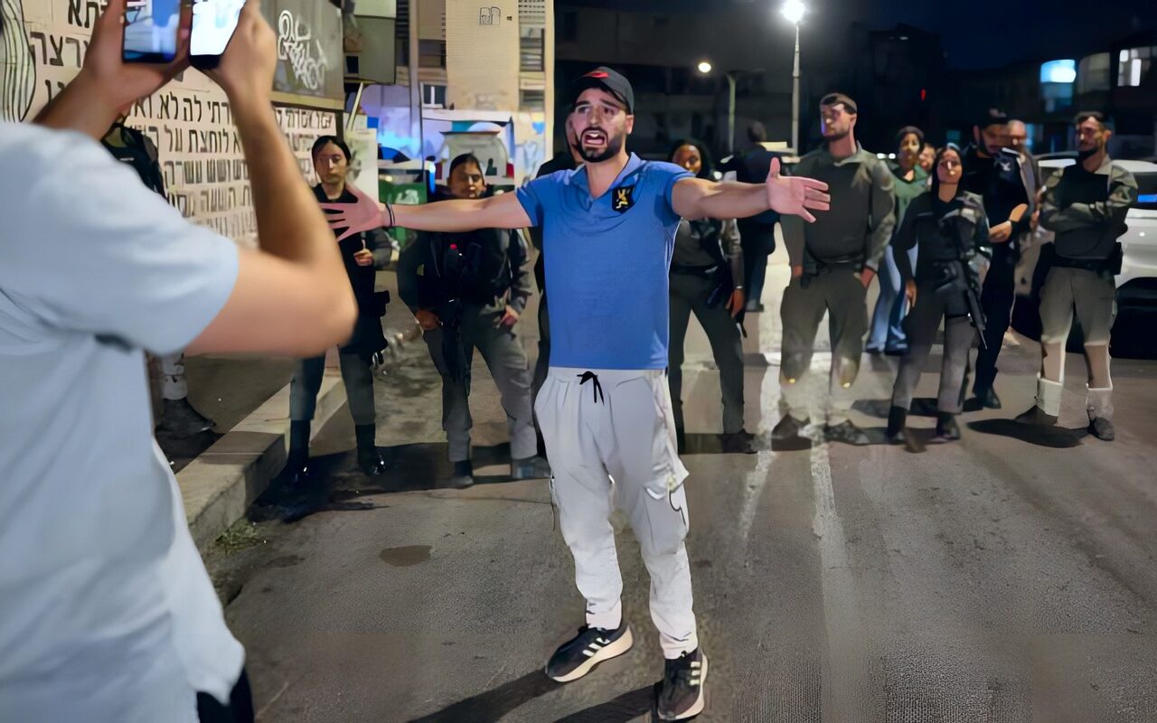 مع اقتراب انتخابات الكنيست تصاعد خطير في العنصرية ضد فلسطينيي الداخل… تحريض واعتداءات
