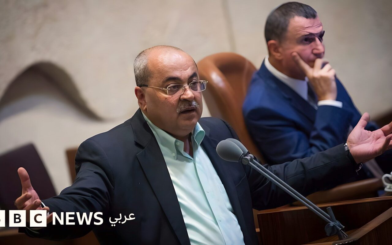 أحمد الطيبي: مستشار ياسر عرفات الذي أصبح أحد أبرز الوجوه الفلسطينية في الكنيست الإسرائيلي