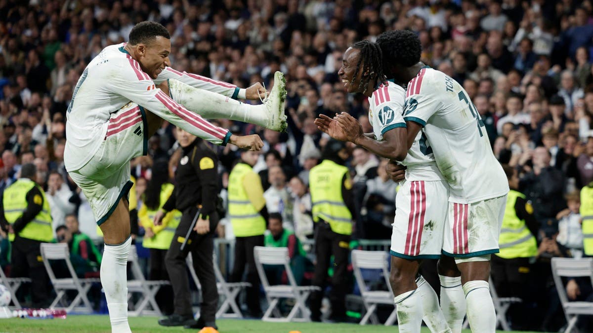 في غياب فينيسيوس.. مبابي يقود ريال مدريد لاكتساح إشبيلية