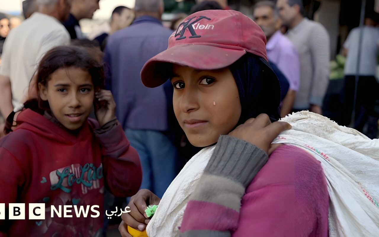 أزمة سوريا الاقتصادية: ظلامٌ يخيّم على بيوتها، وعائلاتٌ لا تأكل سوى وجبة واحدة يومياً