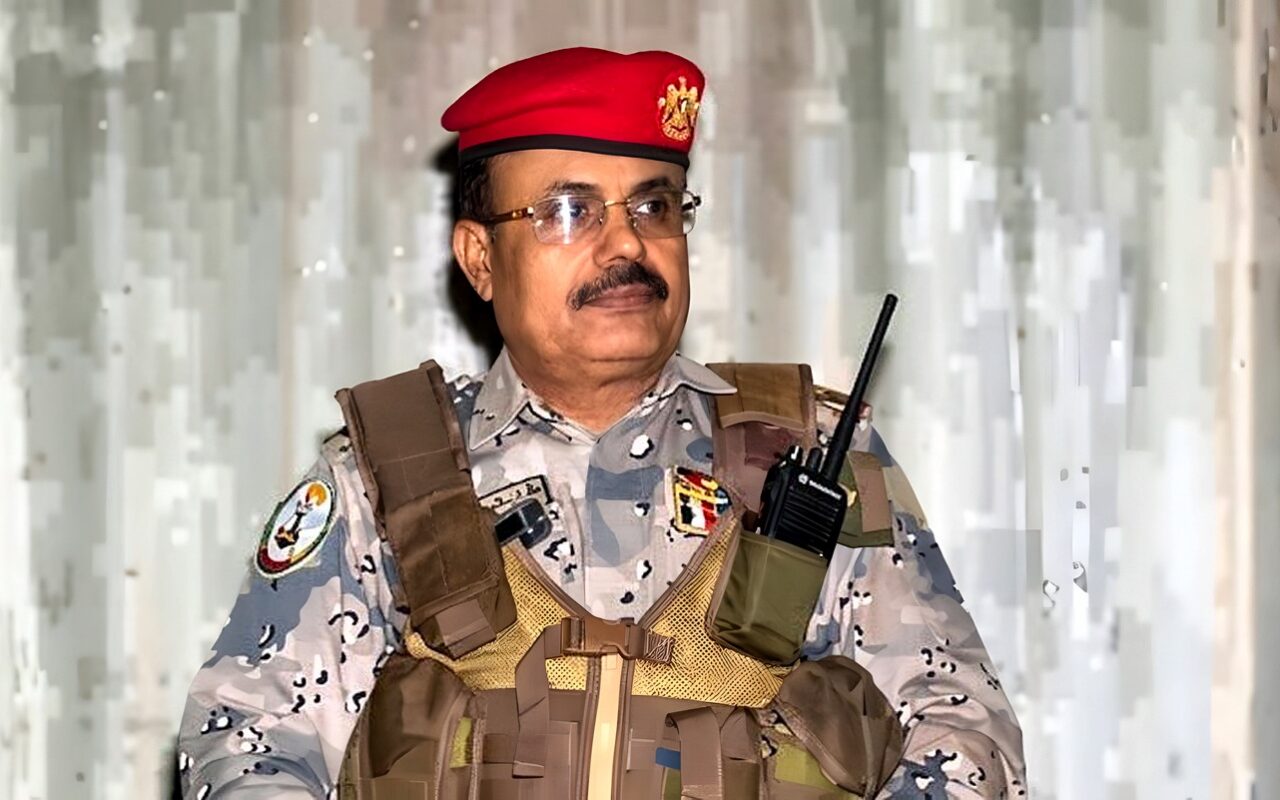 الجيش اليمني: نخوض معركة وجودية في تعز وجاهزيتنا أعلى