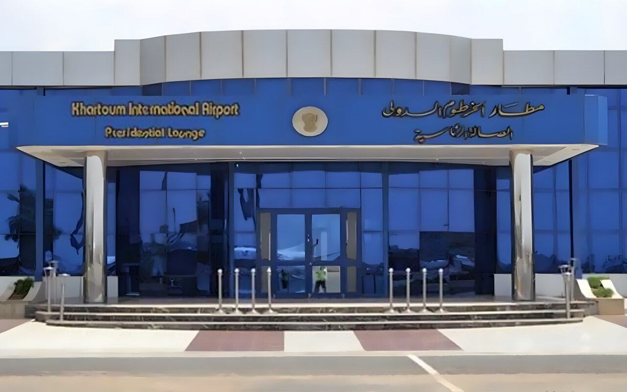 مطار الخرطوم يستعيد خدمة متوقفة منذ سنوات