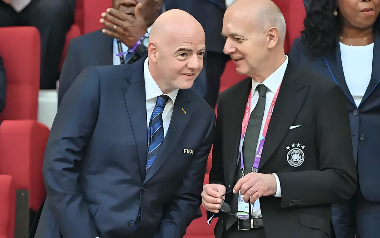 الاتحاد الألماني مهاجماً إنفانتينو: الثعلب لا يمكن أن يحرس بيت الدجاج