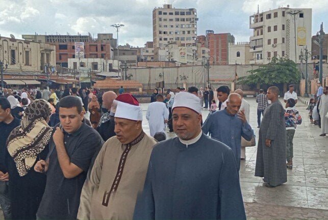 الغربية تبدأ اليوم احتفالات مولد السيد البدوي.. ومدير الأوقاف يتفقد الاستعدادات بالمسجد الأحمدي