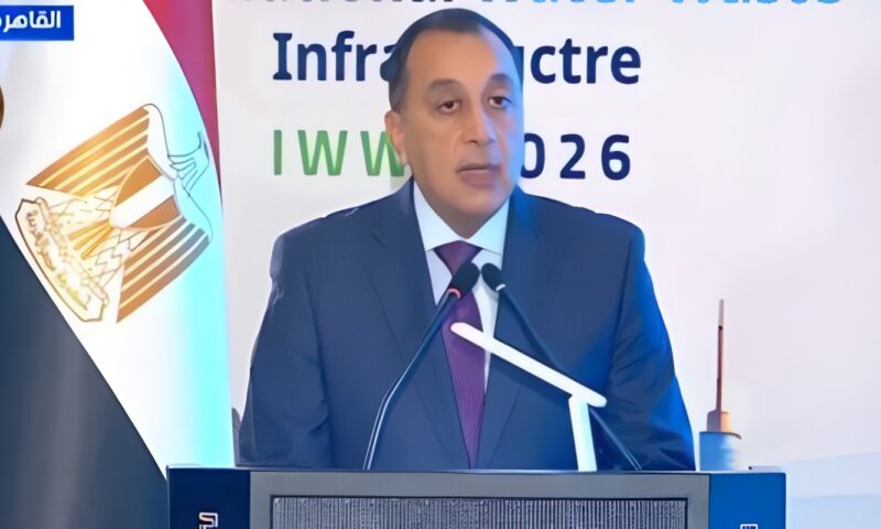 مدبولي: 635 مليار جنيه استثمارات تطوير مشروعات المياه والصرف الصحي خلال 12 عامًا