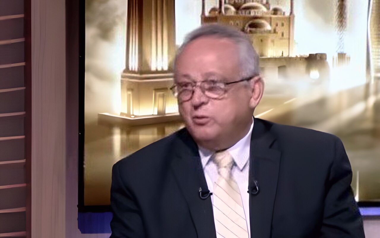 أحمد زايد: الهوية المصرية متماسكة.. ومواقع التواصل أبرز تحديات العصر